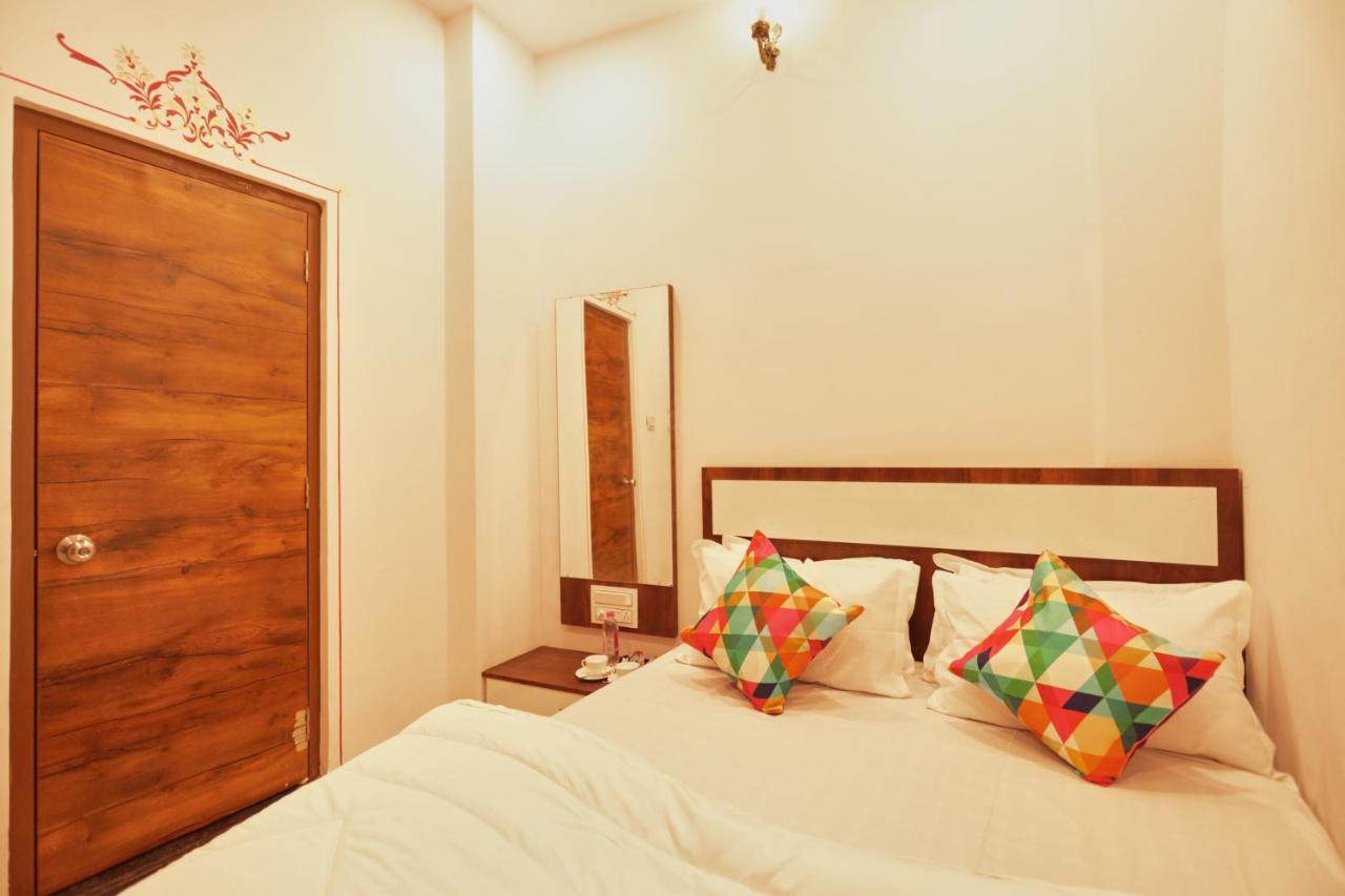 Hotel Neev Haweli Udaipur Exterior foto